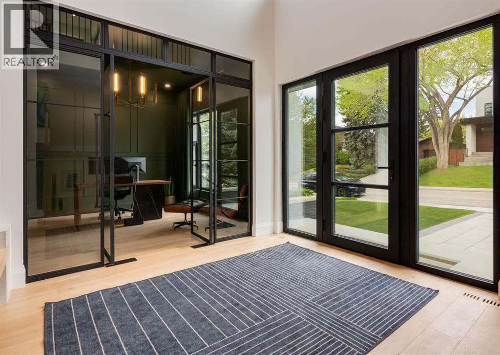 4544 Stanley Drive SW — photo 3