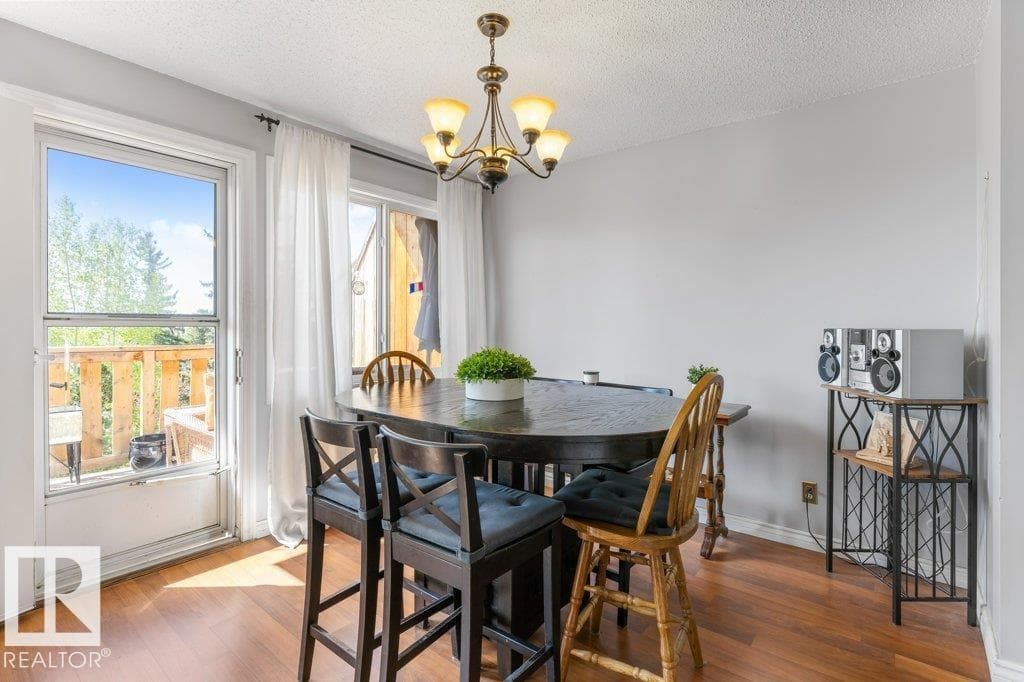 #228 95 MCKENNEY AV — photo 5