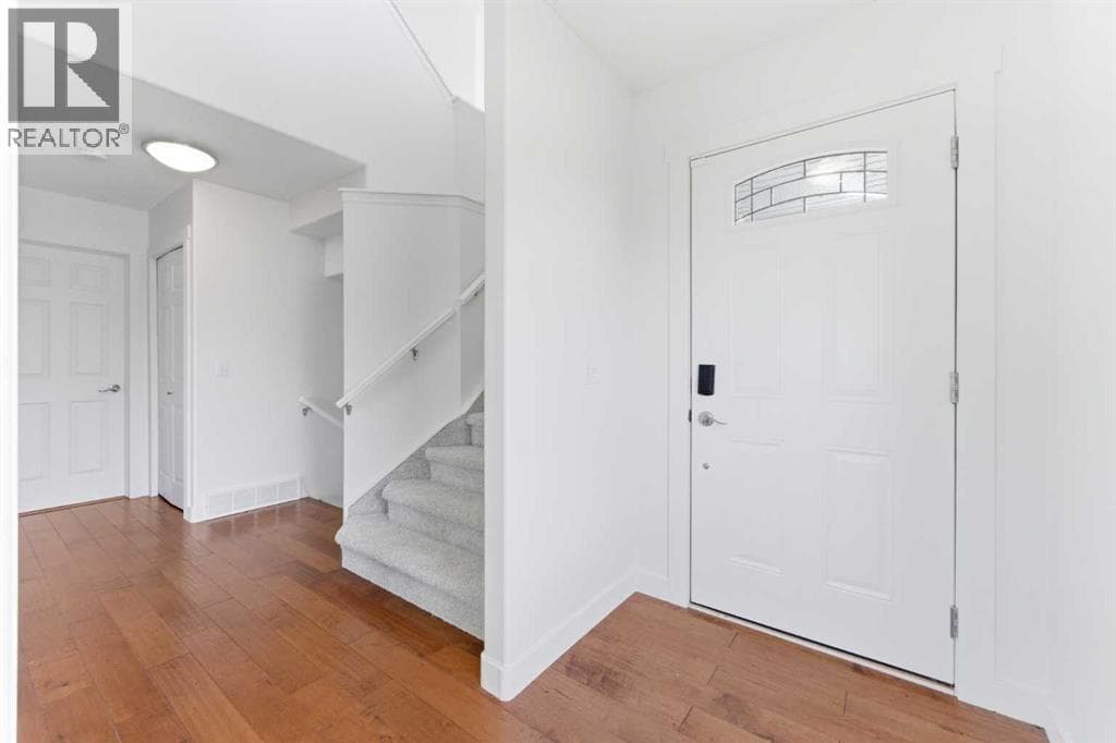 201 Crystalridge Rise — photo 3