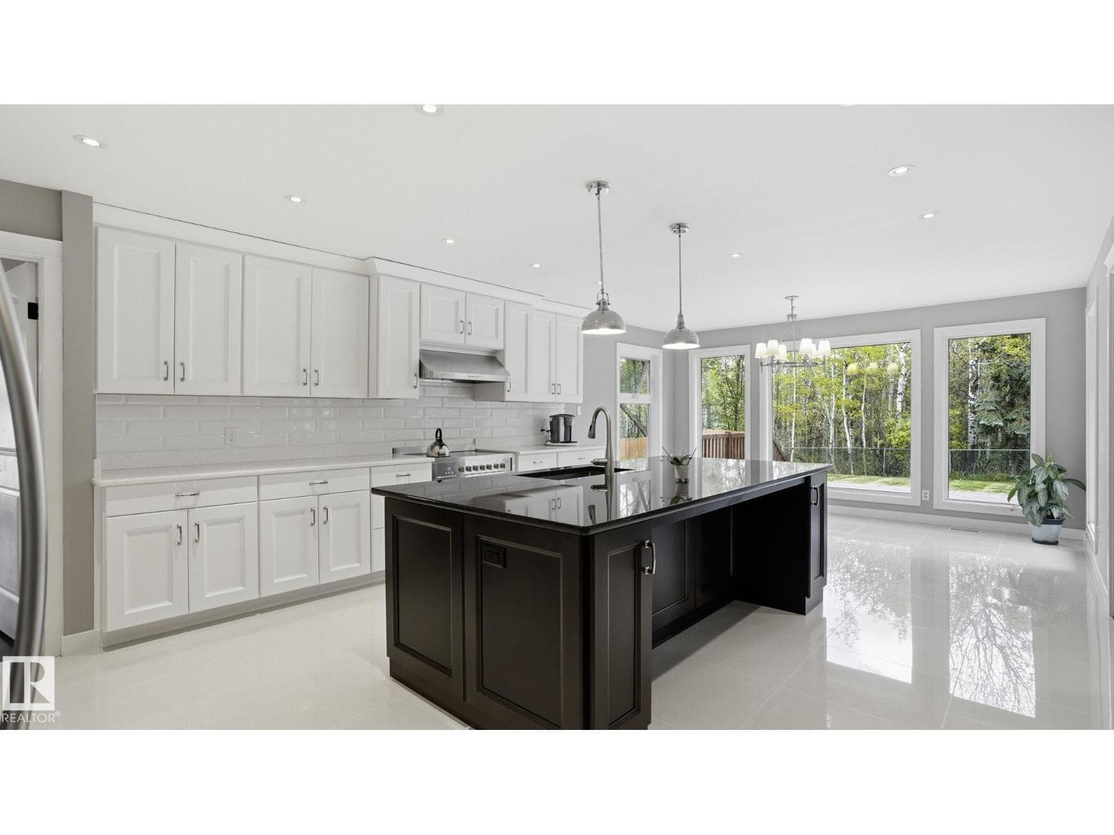 303 WESTRIDGE RD NW — photo 2