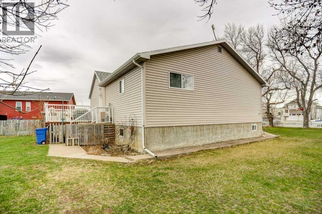 379N 300 E — photo 4