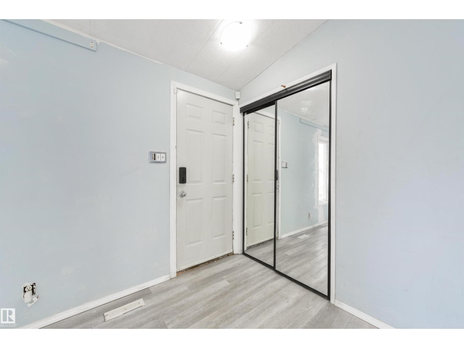 6 Hillcrest DR NW — photo 3