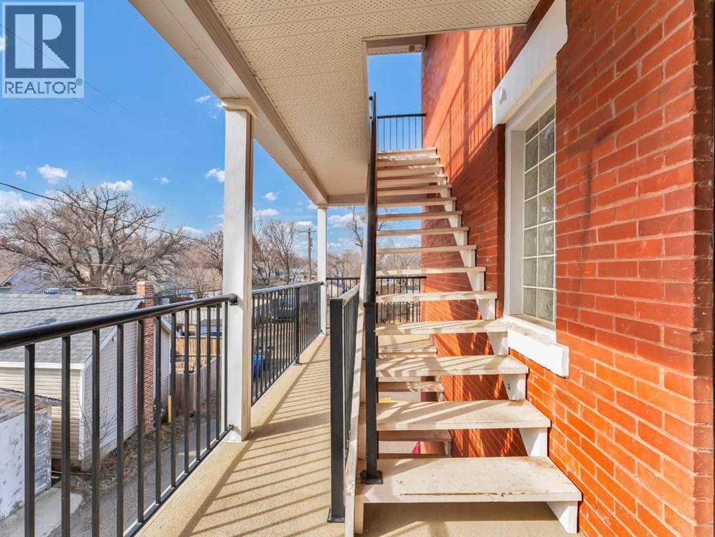 106, 371 Aberdeen Street SE — photo 3