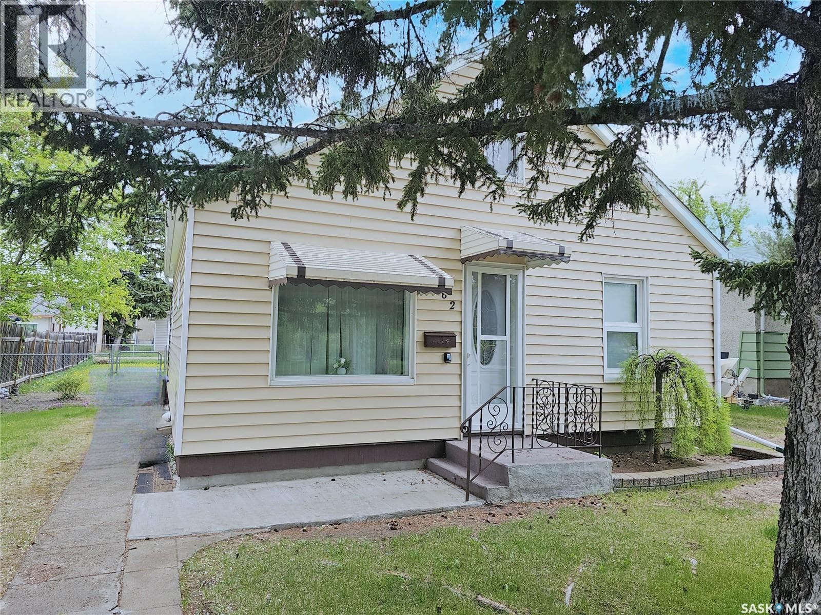 682 101st STREET — photo 2