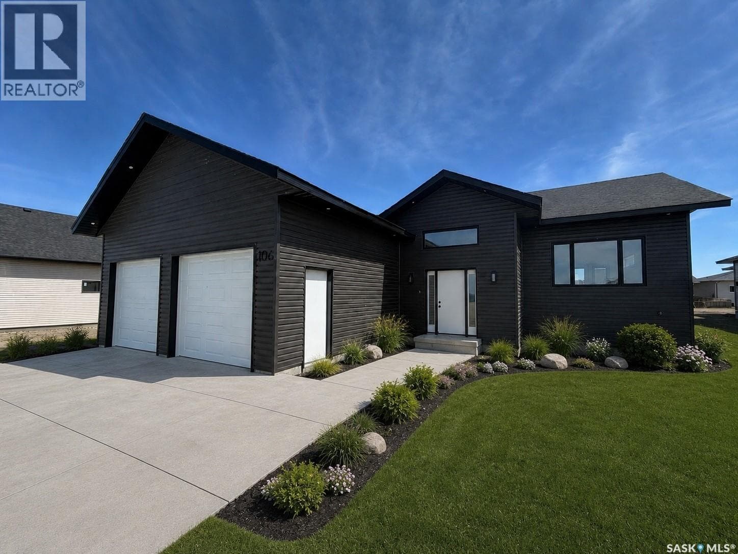 106 Lakewood DRIVE — photo 2