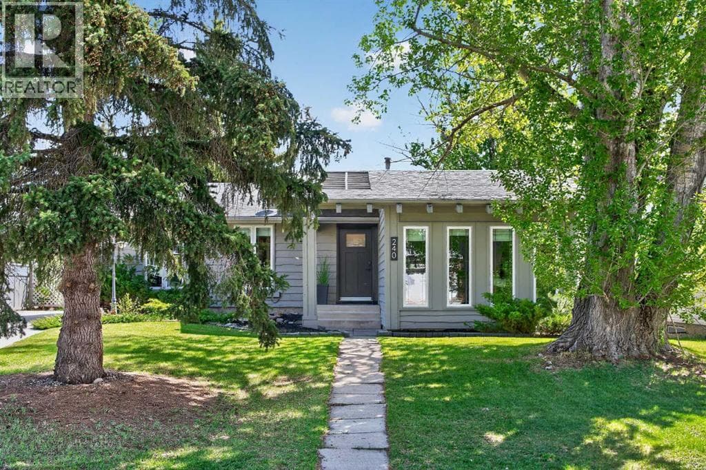 240 Canniff Place SW — photo 2