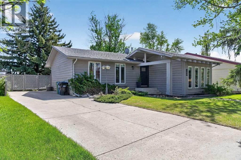 240 Canniff Place SW — photo 4