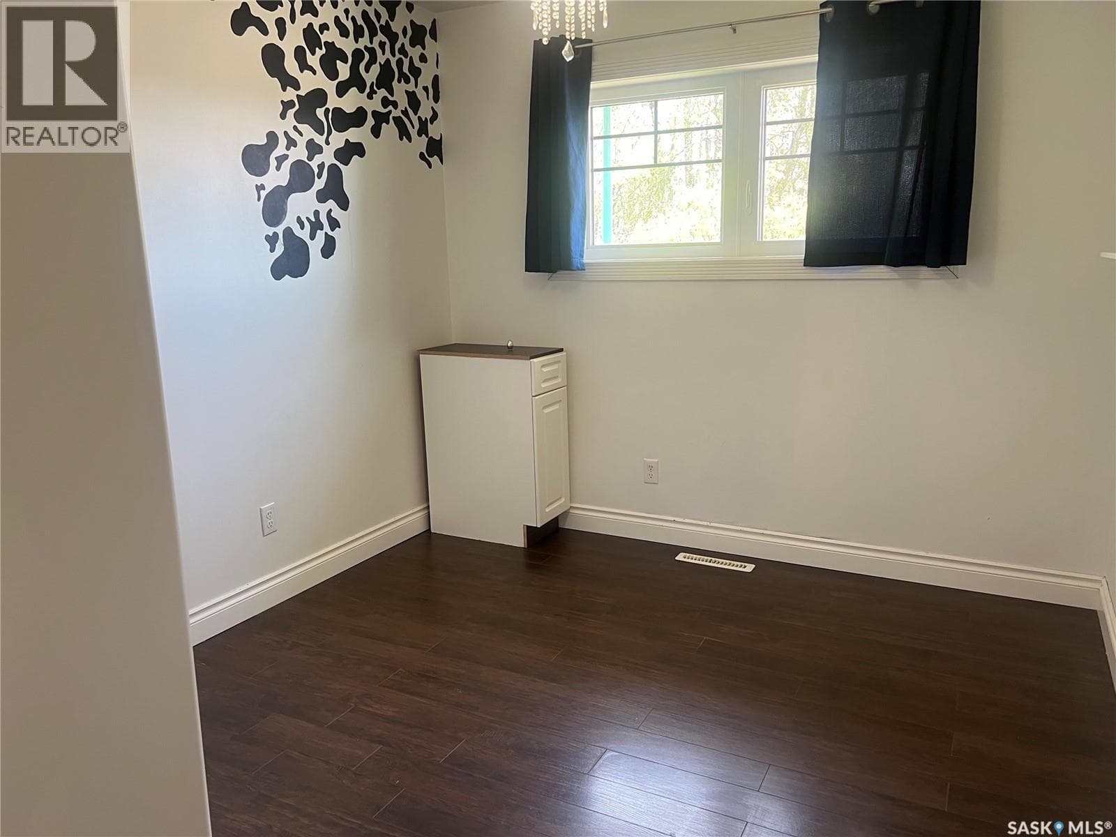 104 Cooper STREET — photo 4