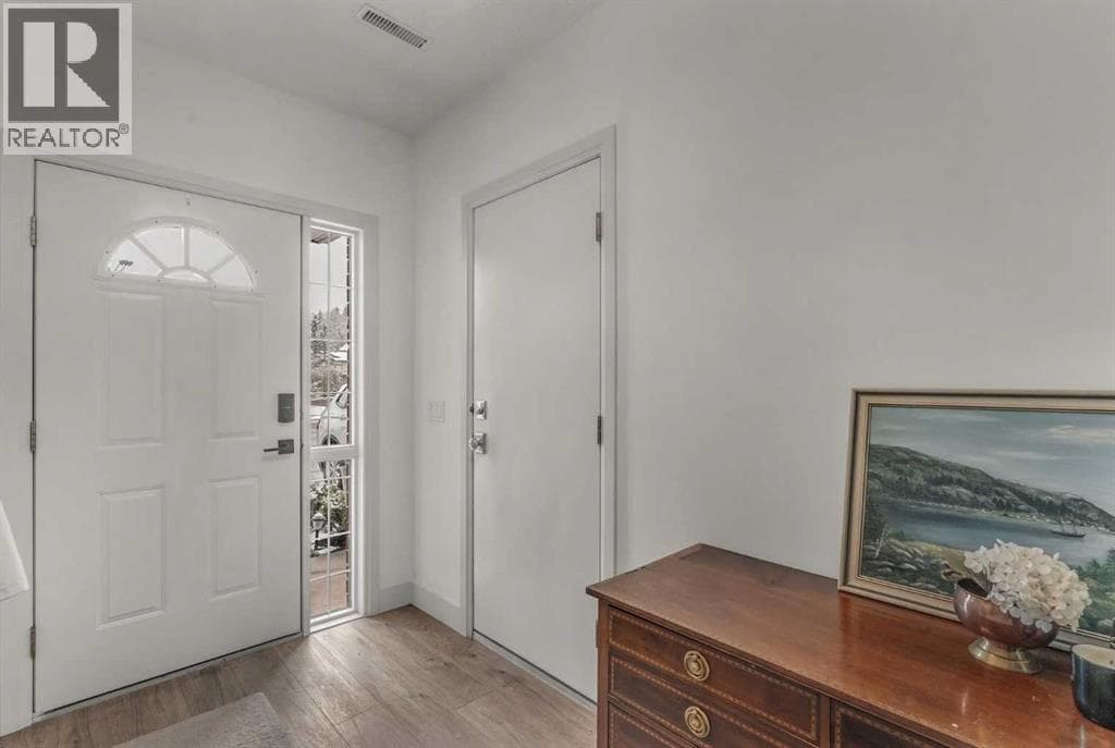 5465 Patina Drive SW — photo 3