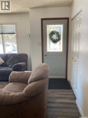 212 Fourth STREET NE — photo 3