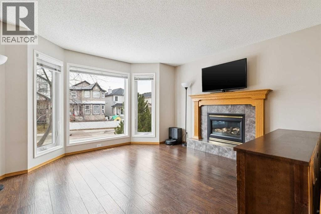 81 Bridlewood Manor SW — photo 4