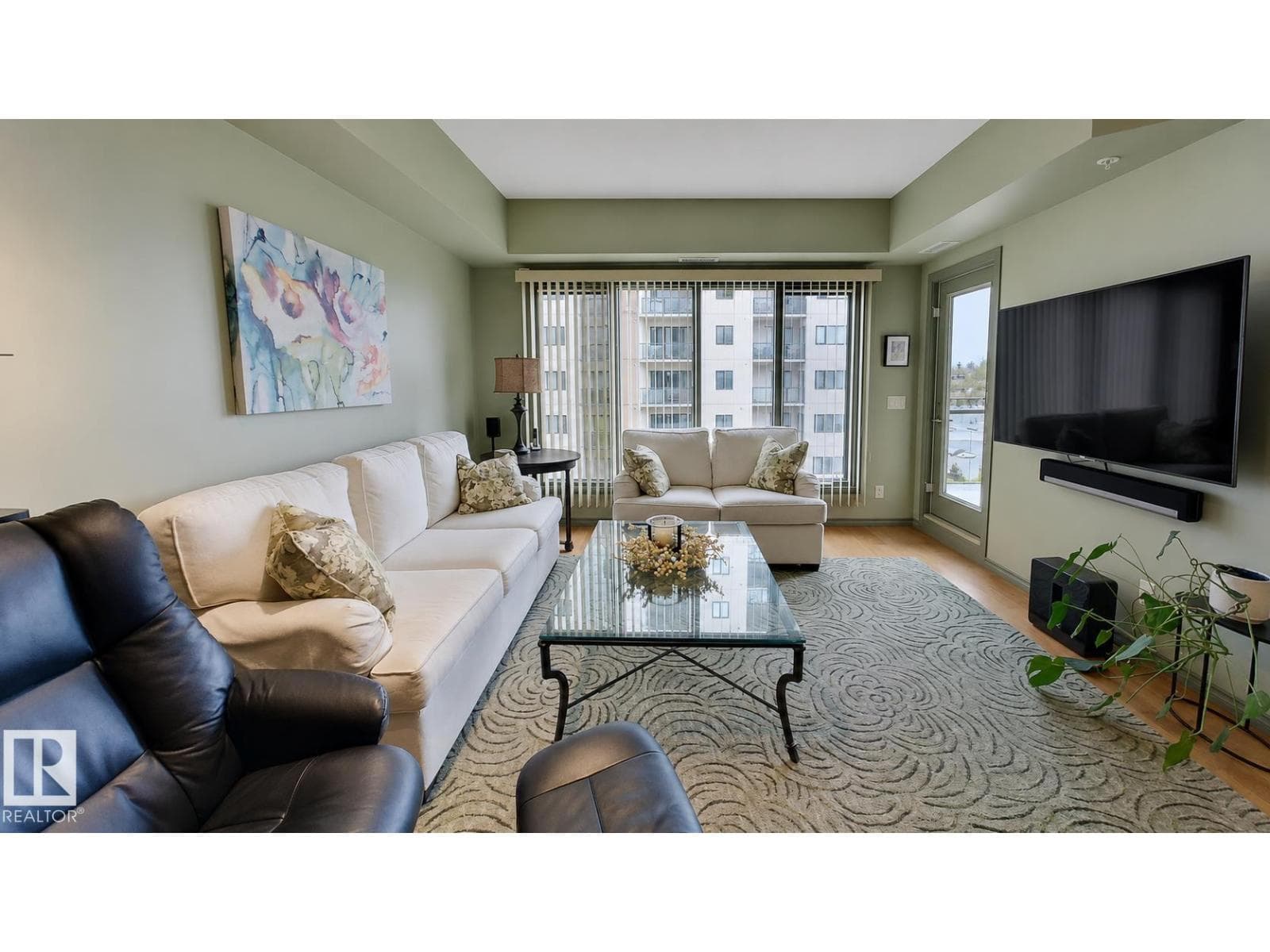 #610 10303 111 ST NW — photo 3