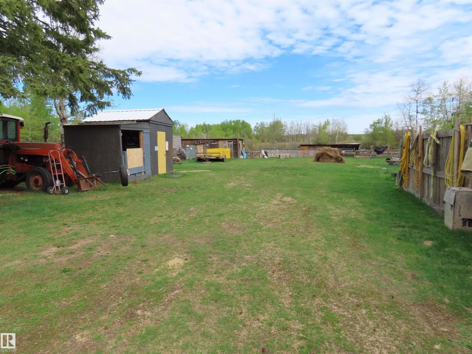 2304 TWP ROAD 545 — photo 5