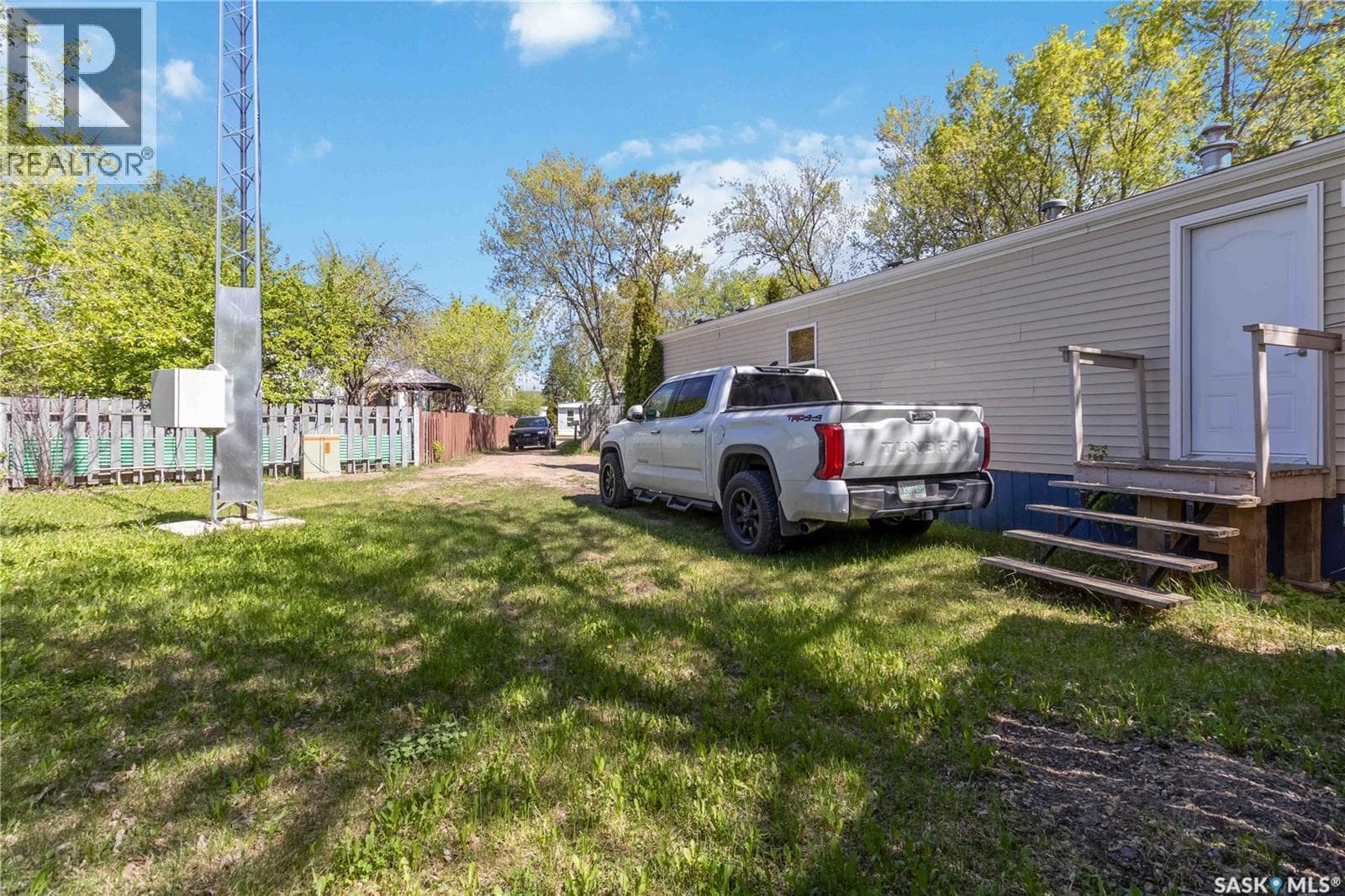 136 219 Grant STREET — photo 4