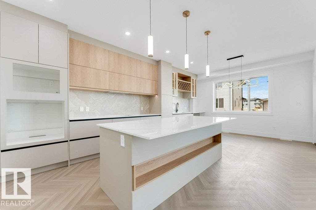 1848 62 AV NE — photo 5