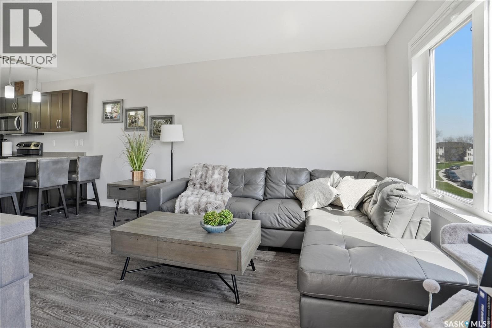 305 2452 Killdeer DRIVE — photo 3