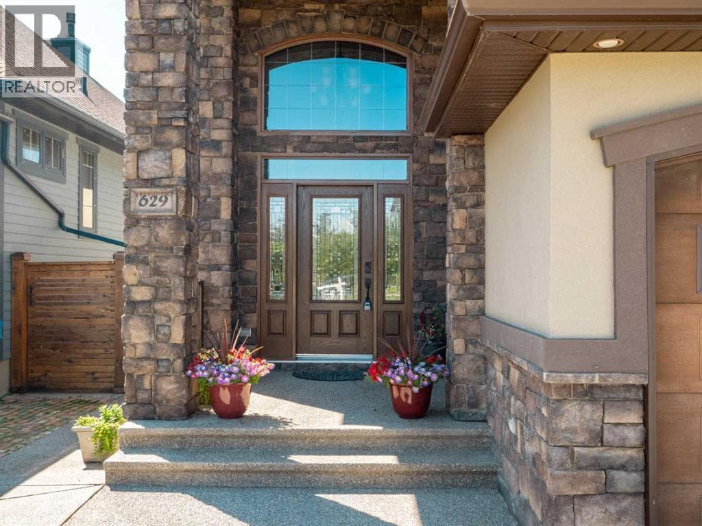 629 Southgate Boulevard S — photo 4