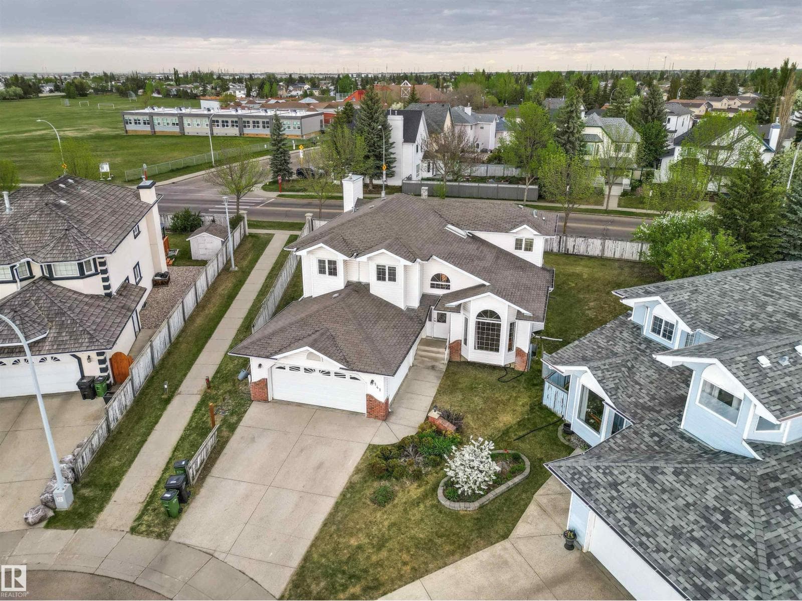 141 KULAWY DR N NW — photo 2