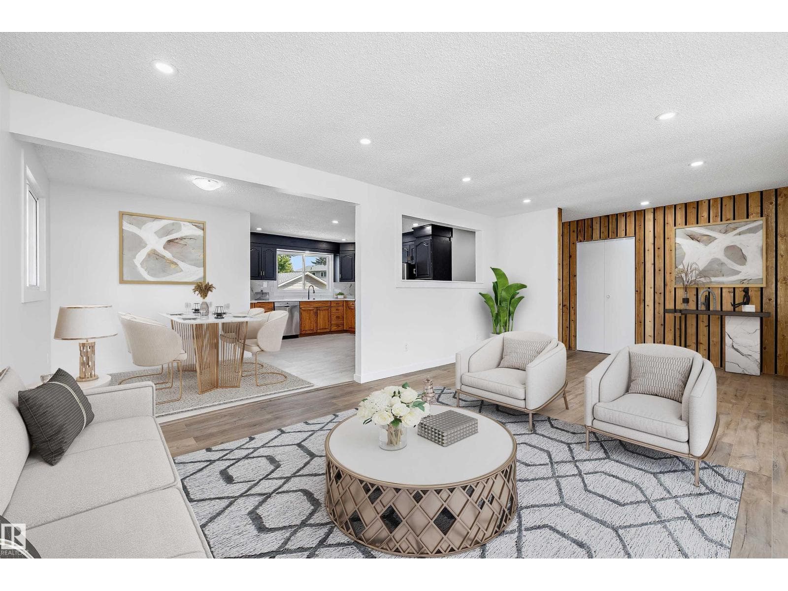 22 HURON DR — photo 2