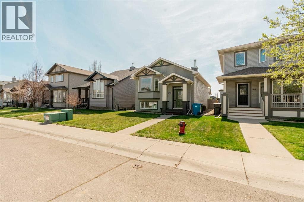 306 Keystone Lane W — photo 2