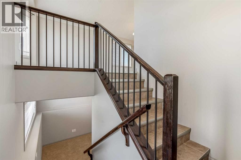 306 Keystone Lane W — photo 3
