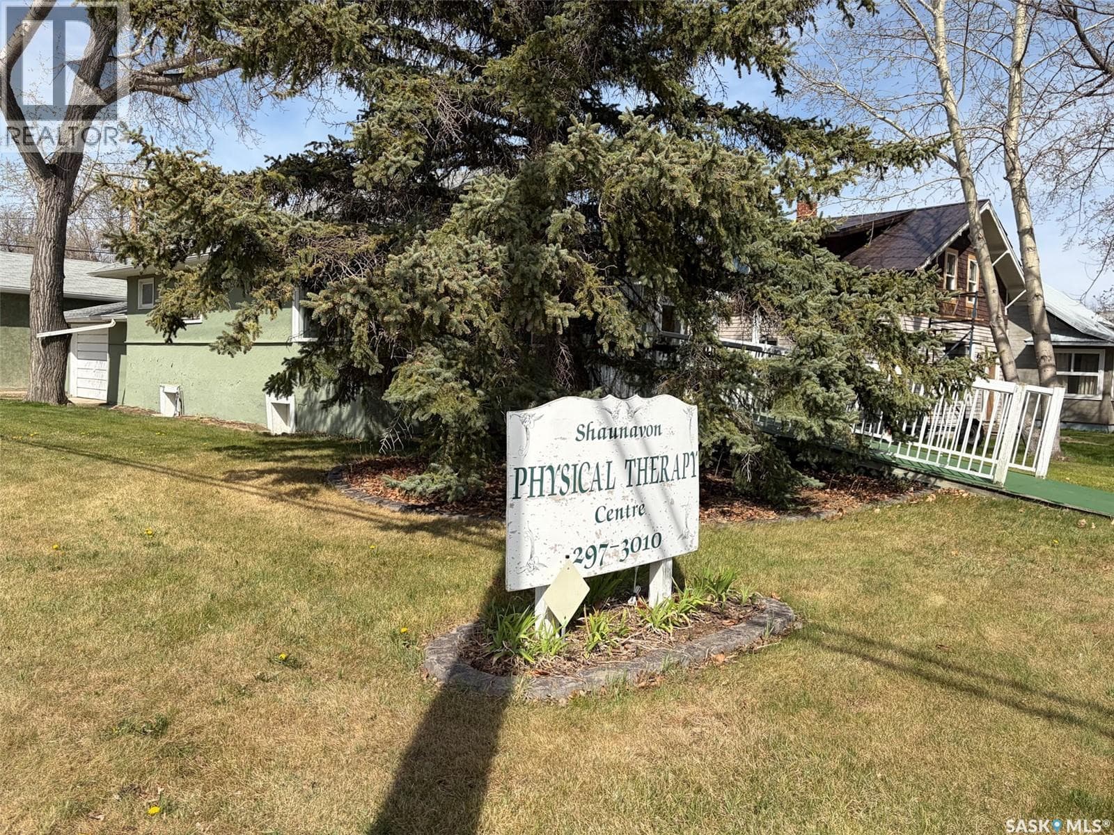 505 Centre STREET — photo 2
