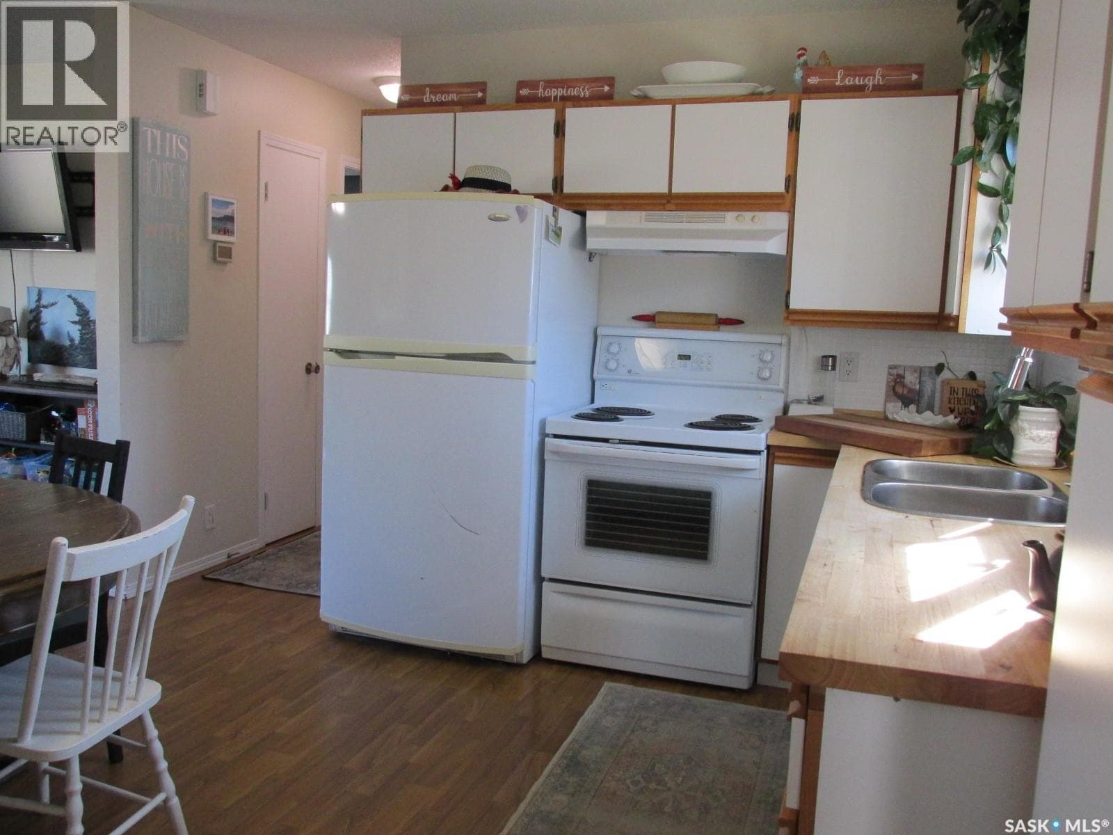 302 7th AVENUE W — photo 5