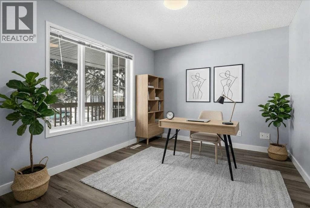 3103 39 Street SW — photo 4