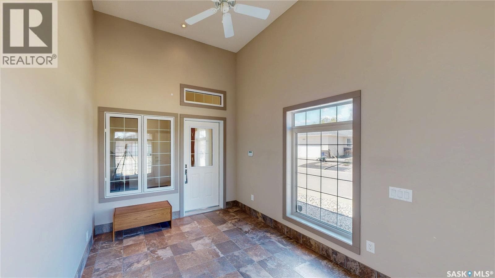 8018 Fairways West DRIVE — photo 3