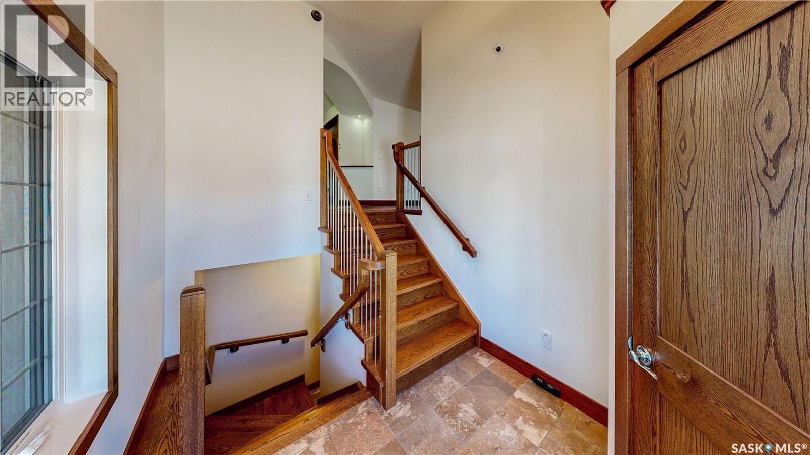 8018 Fairways West DRIVE — photo 4