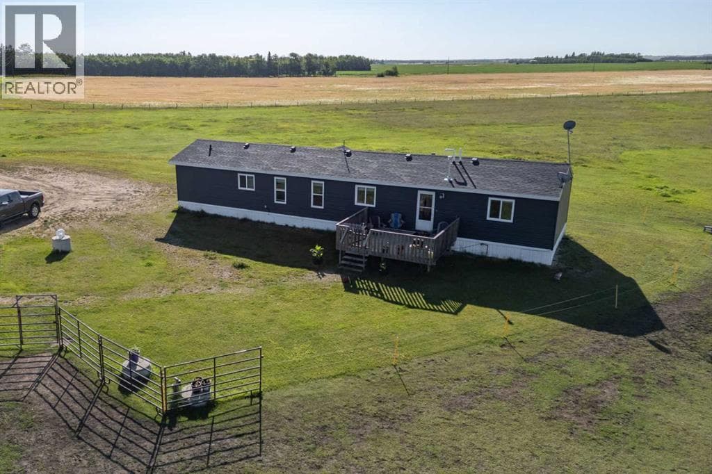48040 Range 212 Road — photo 4
