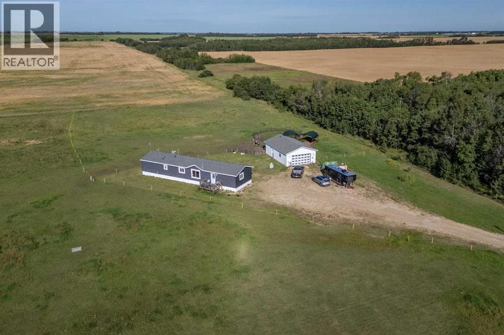 48040 Range 212 Road — photo 3