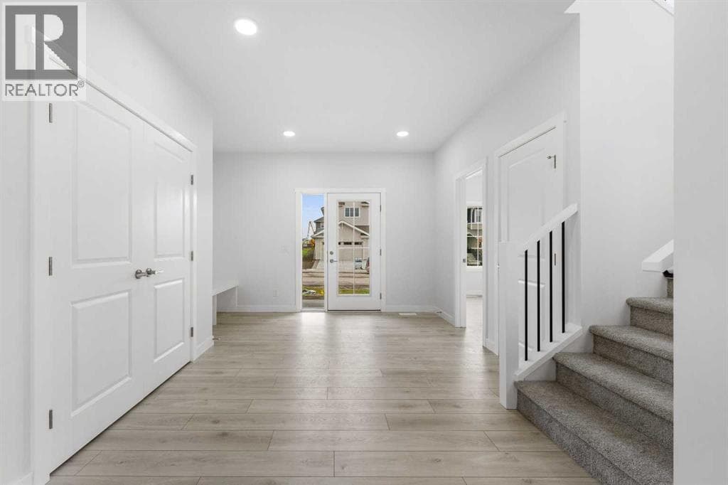 142 Sunstone Way — photo 2
