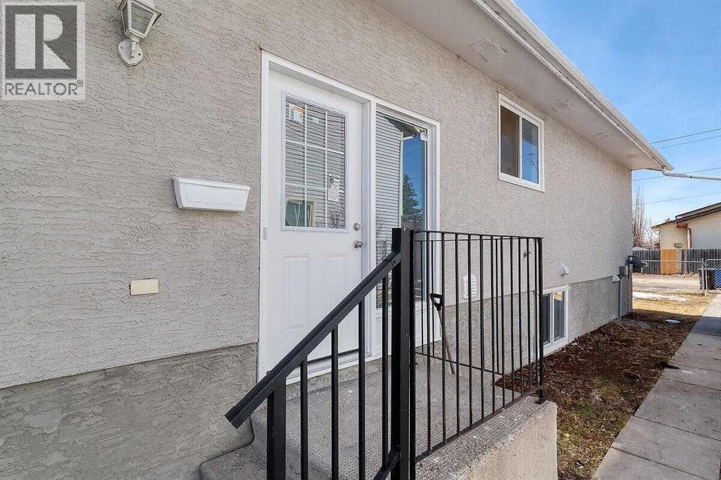 71 Falton Drive NE — photo 2