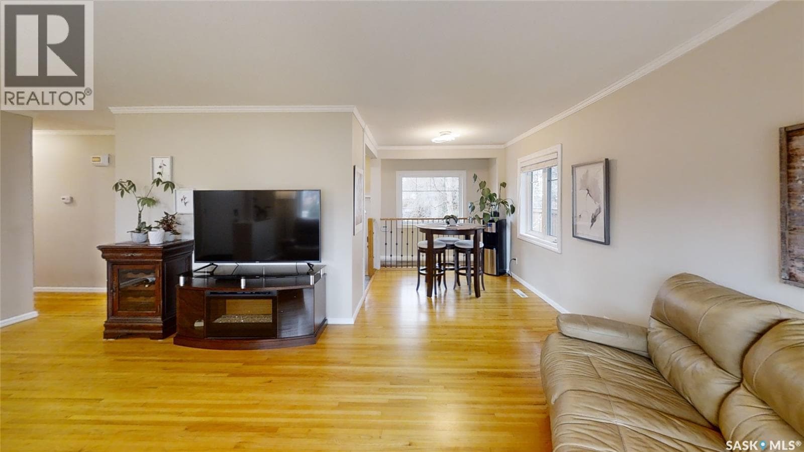 1705 Wiggins AVENUE S — photo 3