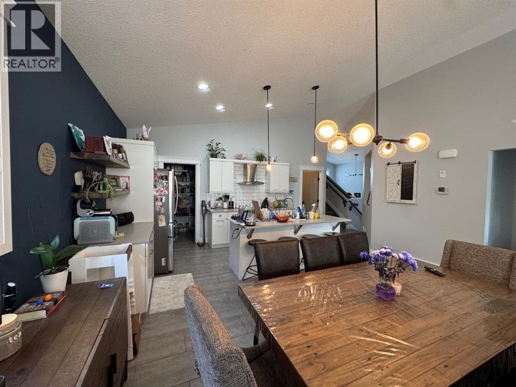 8645 122 Avenue — photo 5