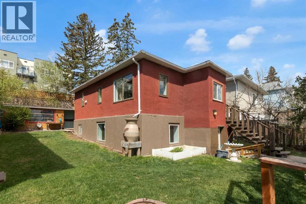 4007 Centre A Street NE — photo 2