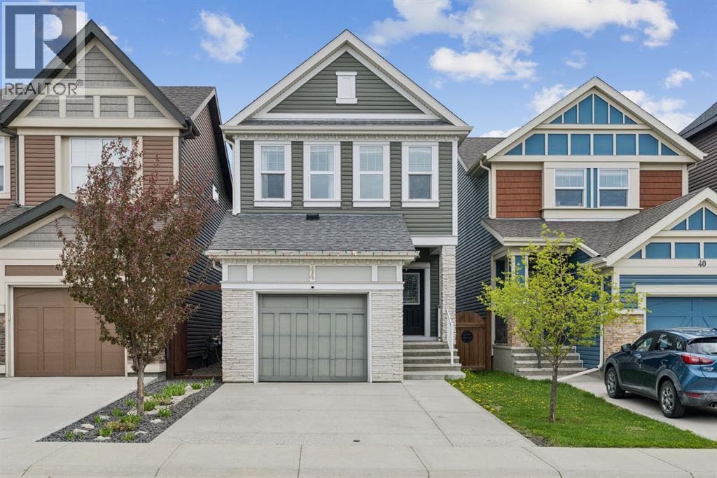44 Legacy Reach Manor SE