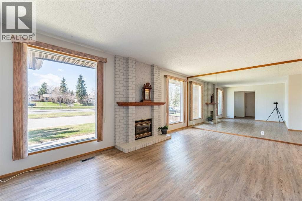 3320 Temple Road NE — photo 4