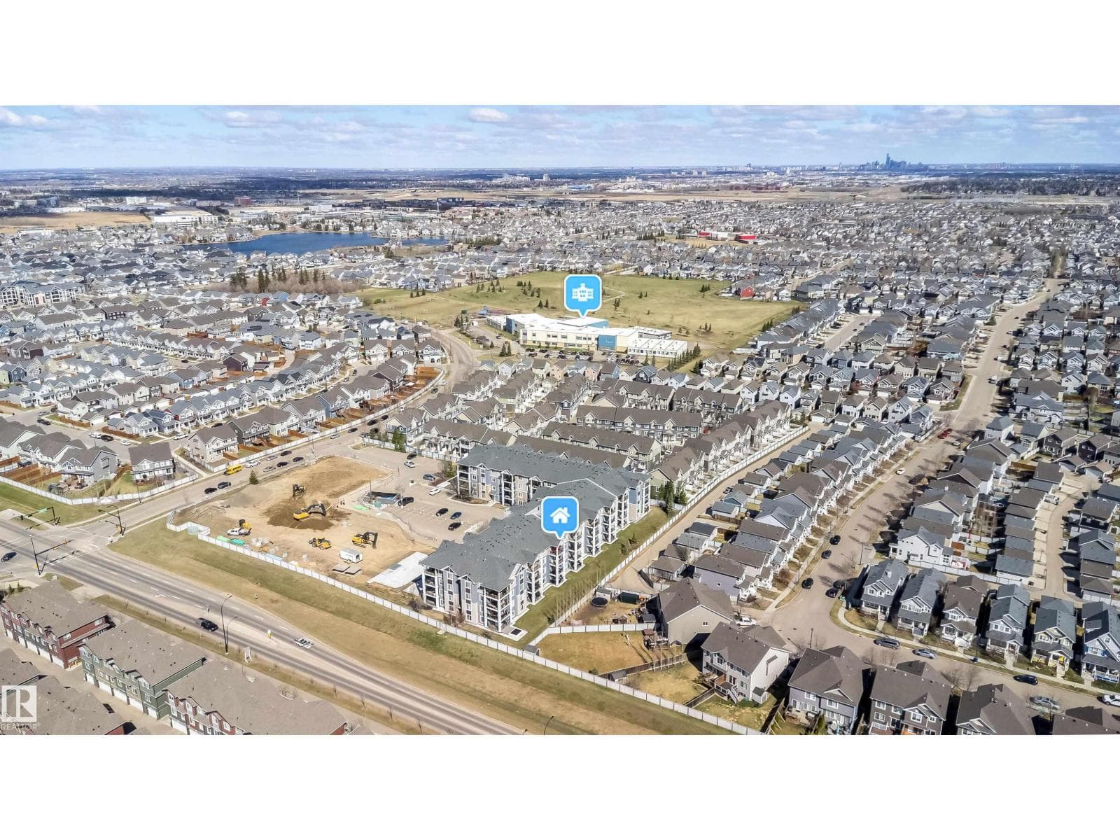 #421 4008 SAVARYN DR SW — photo 4