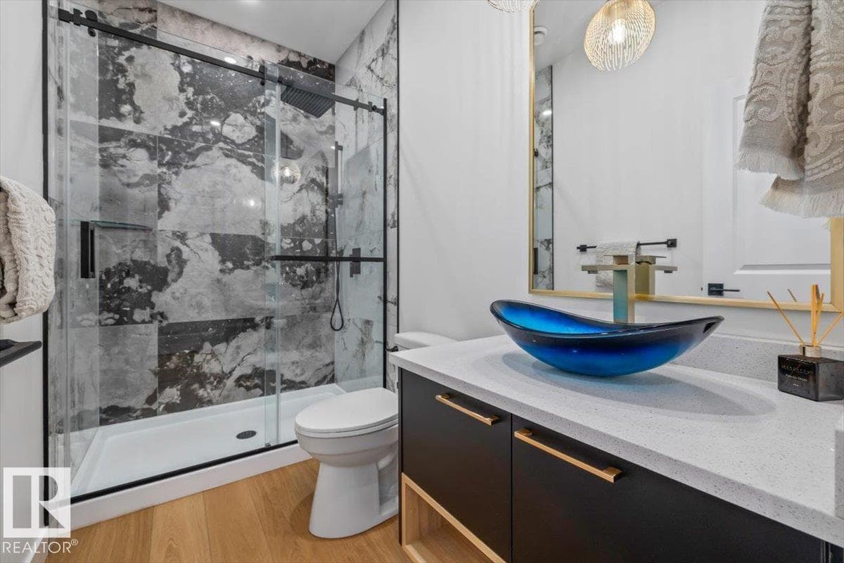 3616 TRIOMPHE BV — photo 4