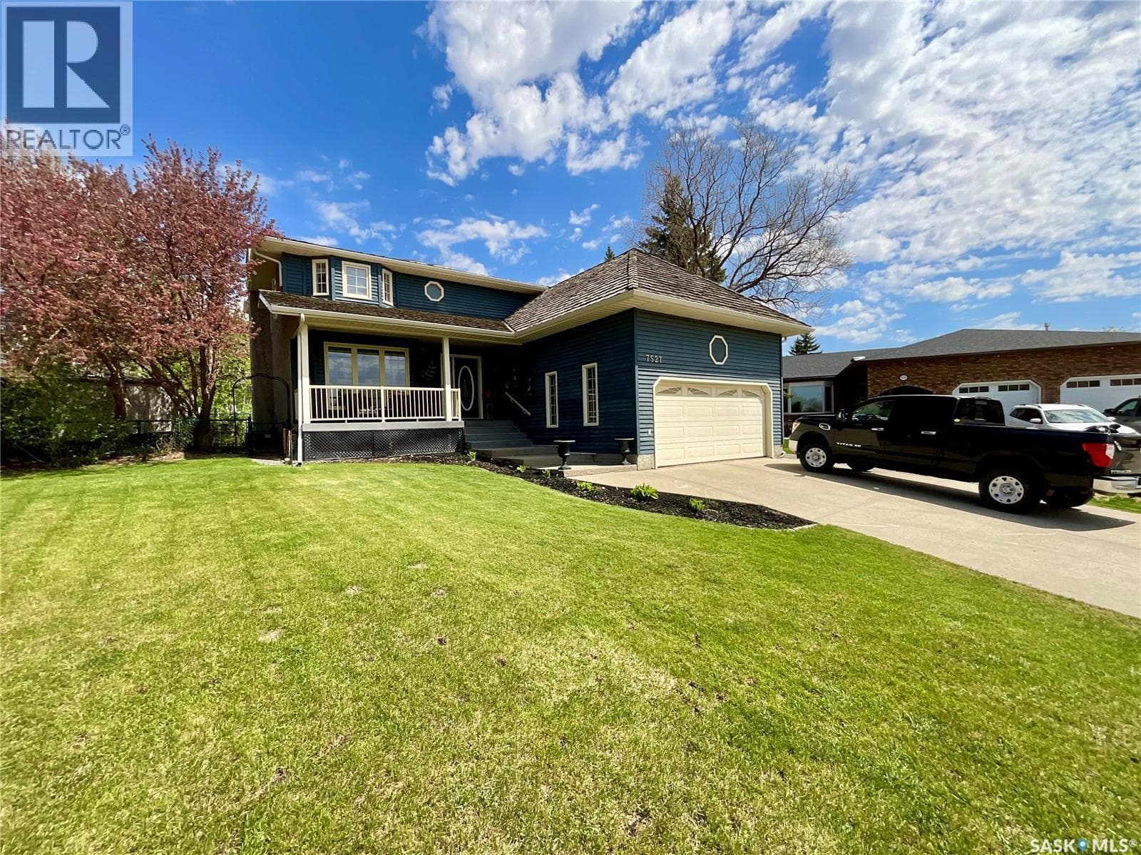 7527 Butler BAY — photo 2