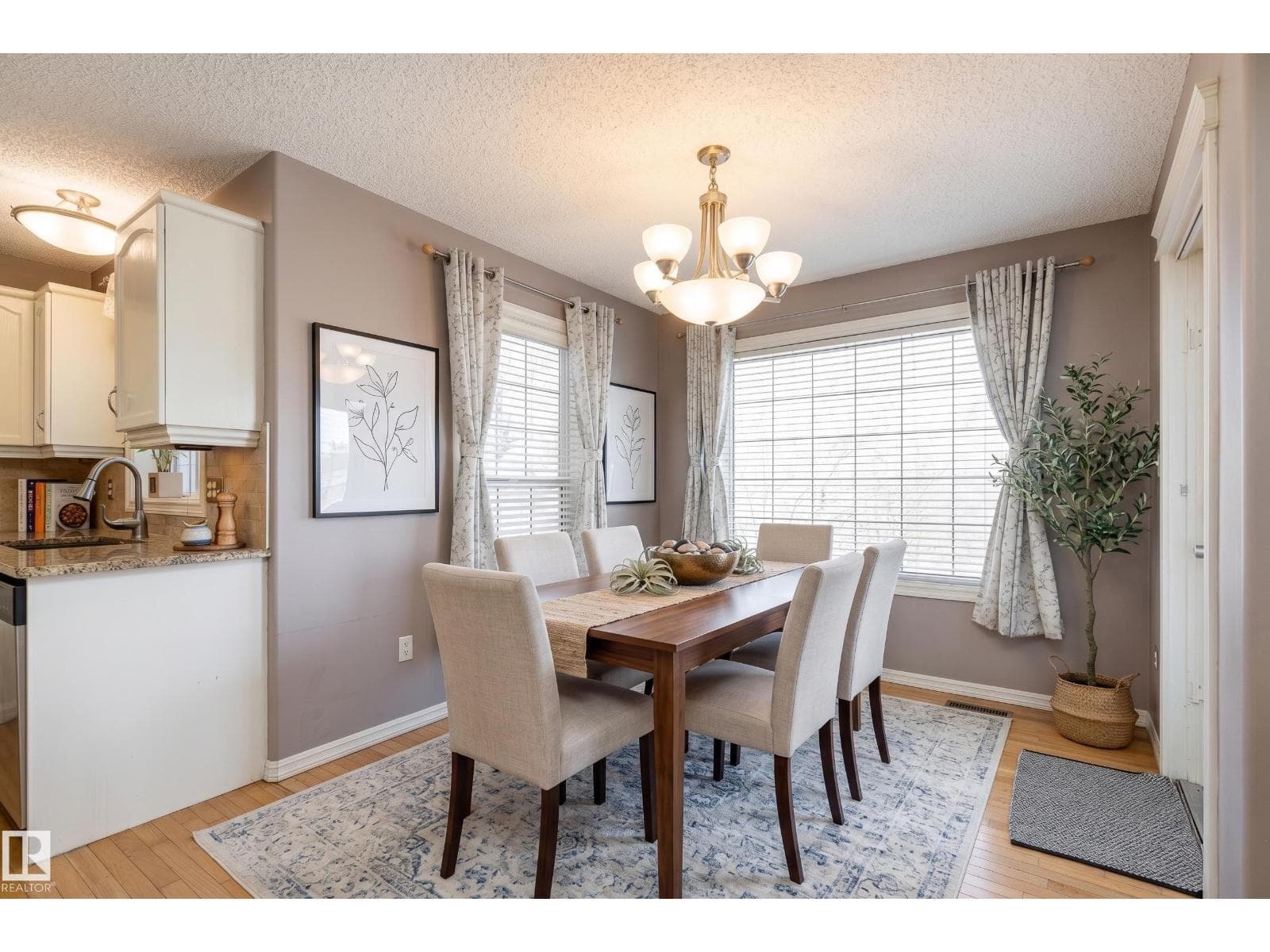 1044 BARNES WY SW — photo 3