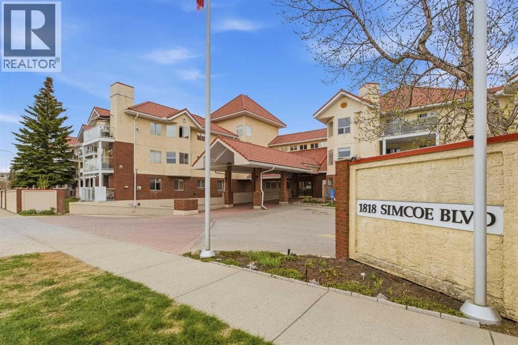 2324, 1818 Simcoe Boulevard SW
