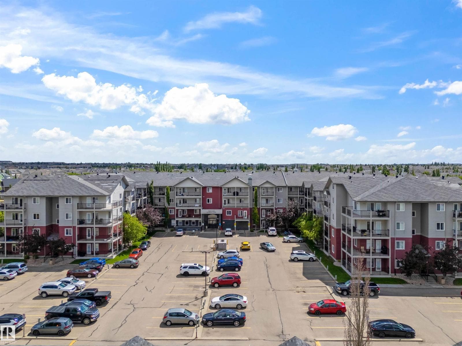 #117 111 EDWARDS DR SW