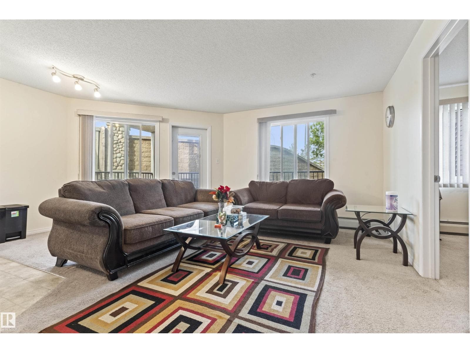 #117 111 EDWARDS DR SW — photo 4