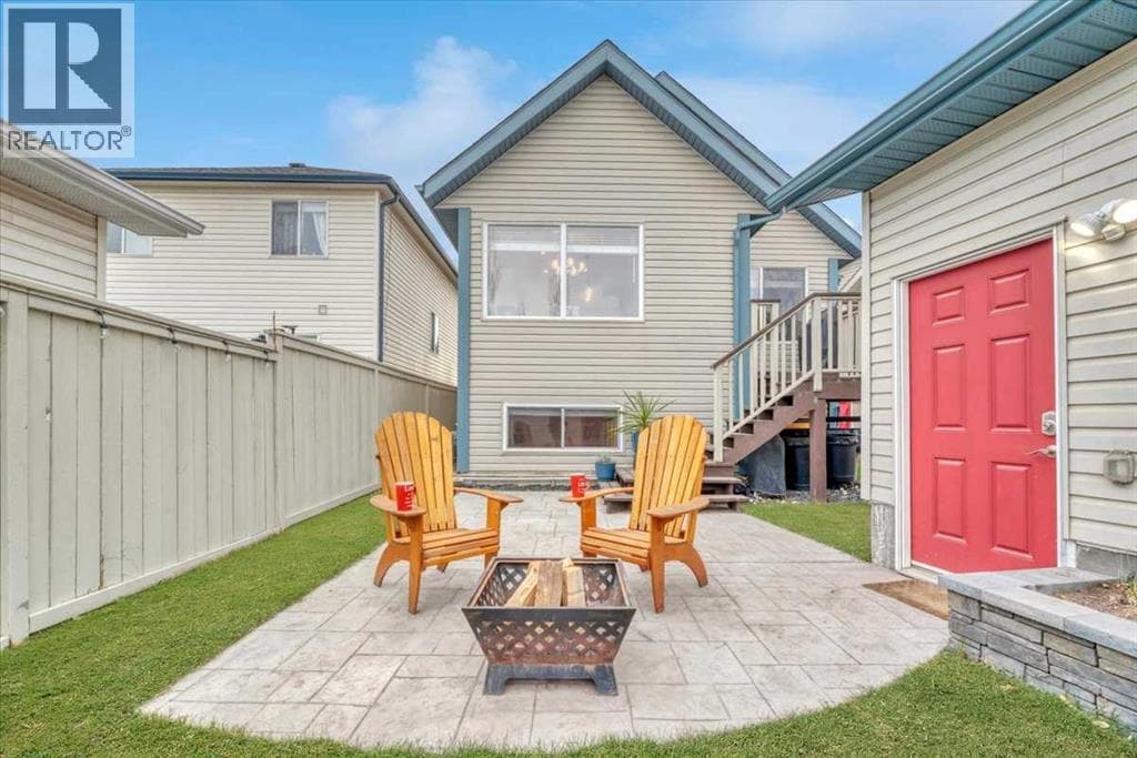 133 Copperfield Gardens SE — photo 5
