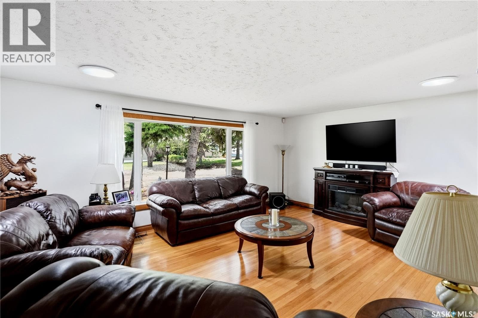 104 MARSH CRESCENT — photo 3