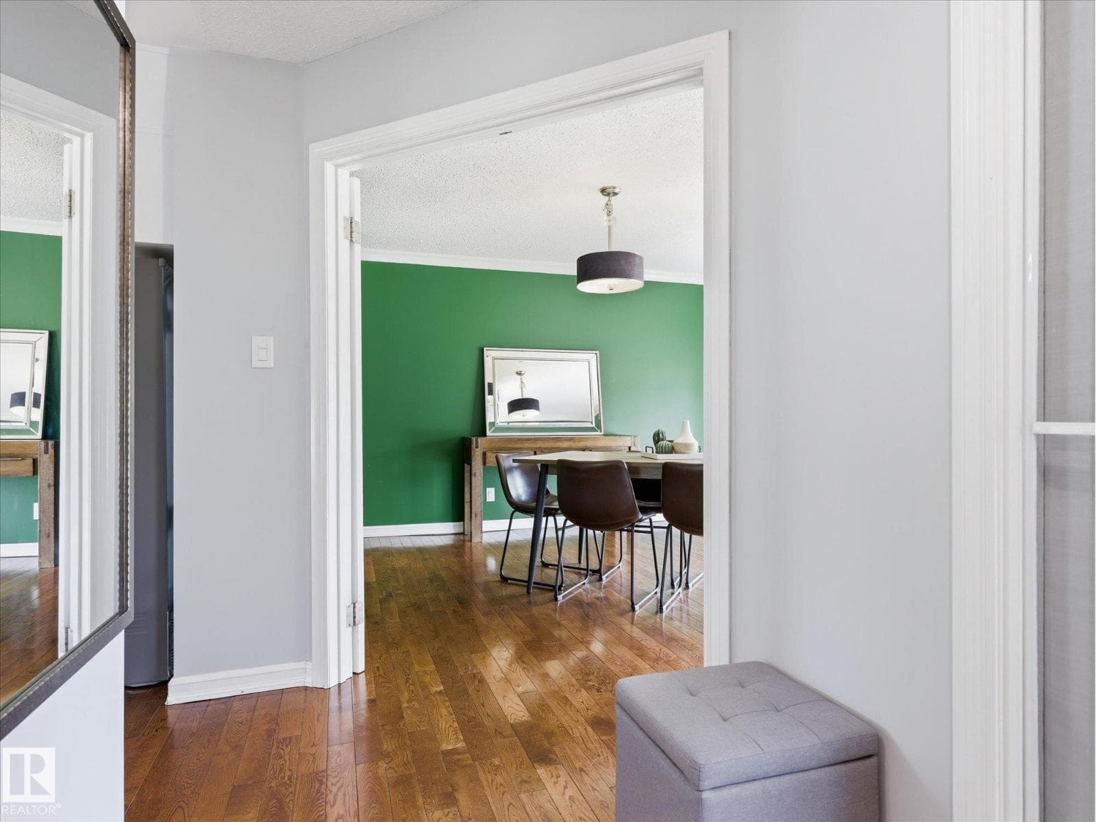 3 FAIRFAX CR — photo 5