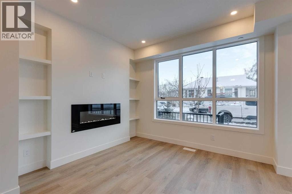 741 21 Avenue NW — photo 5